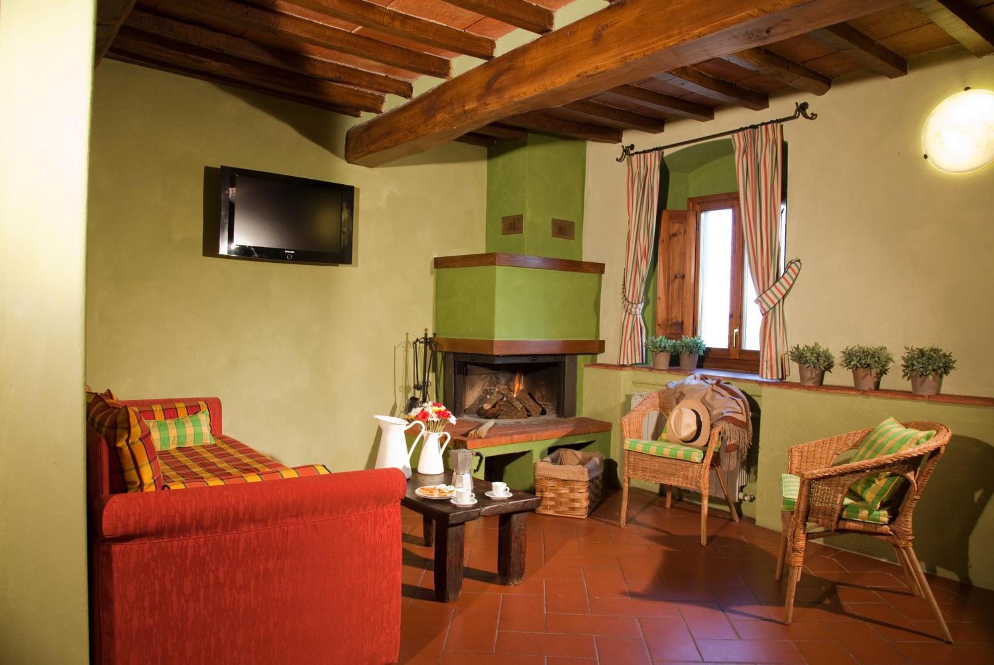 Agriturismo Fattoria Lavacchio ปอนตาสซิเอเว ภายนอก รูปภาพ